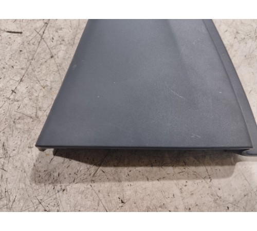 Накладка двери задняя правая