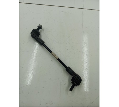 Стойка стабилизатора передняя