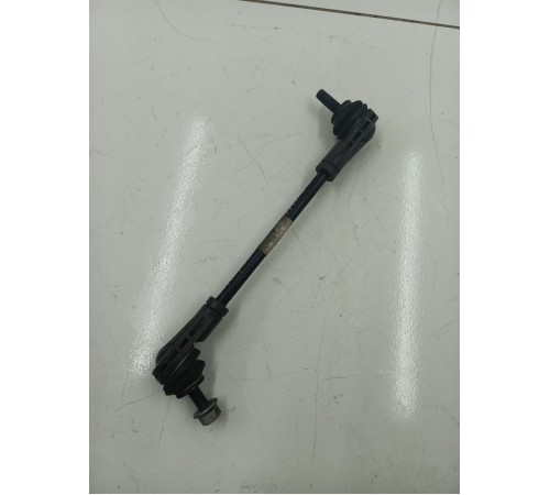 Стойка стабилизатора передняя