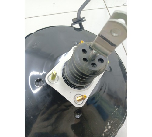 Вакуумный усилитель тормозов