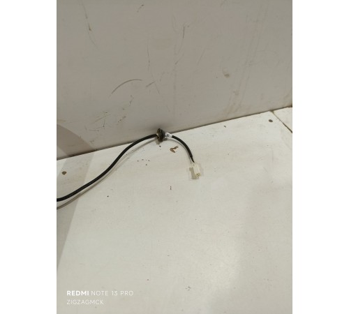 Датчик закрытия крышки багажника левый