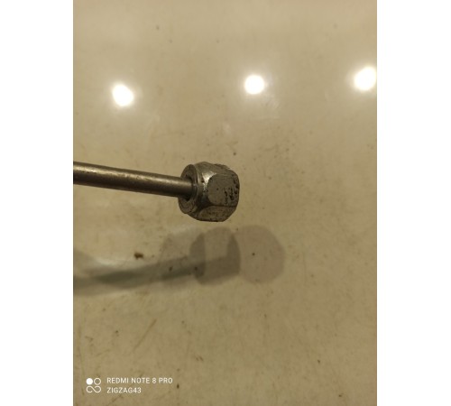 Трубка топливная