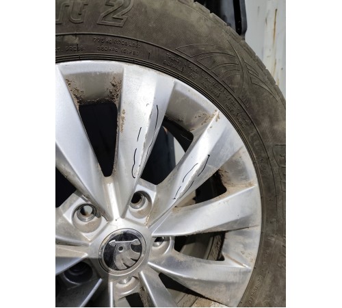 Колесо 215/60/R16 лето