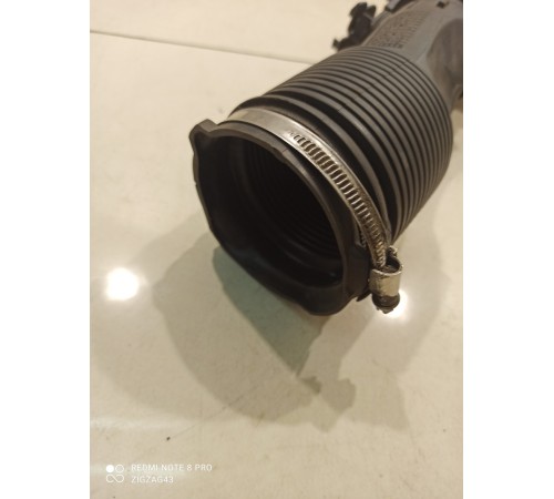 Патрубок воздушного фильтра