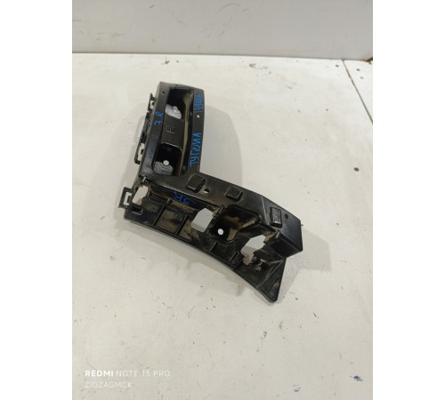 Кронштейн бампера задний правый