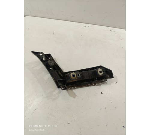 Кронштейн бампера задний правый