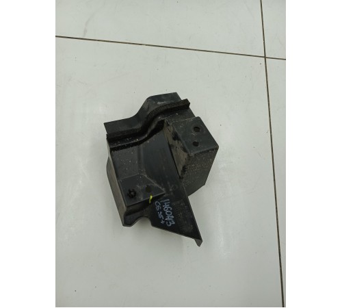 Воздуховод передний левый