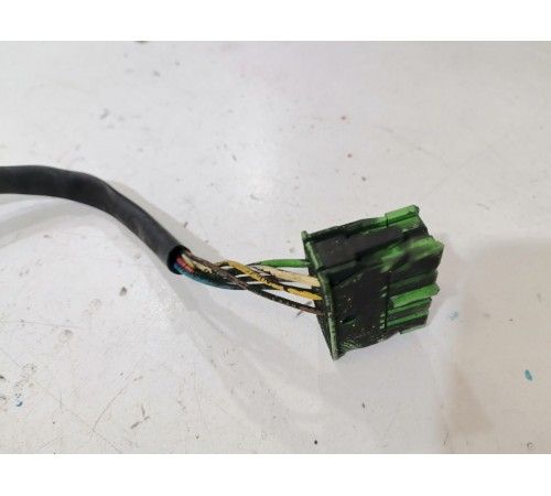 Моторчик шторки багажника левый