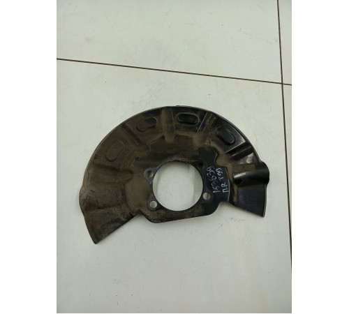 Кожух пыльник тормозного диска передний правый