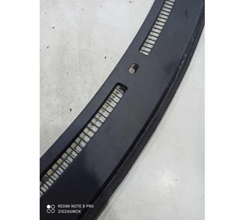 Решетка обдува лобового стекла