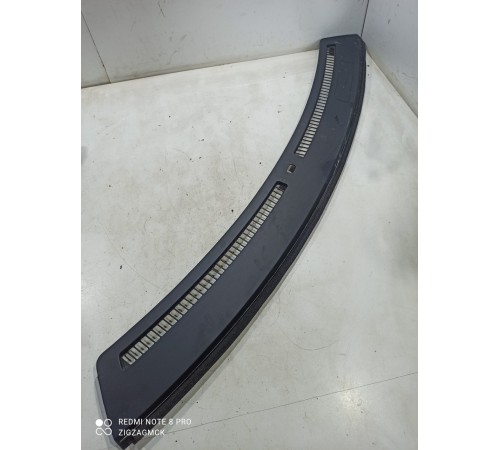 Решетка обдува лобового стекла