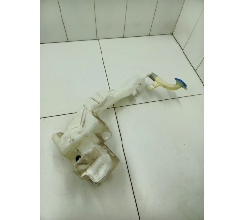 Бачок омывателя лобового стекла