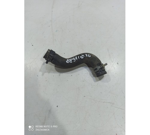 Патрубок системы охлаждения