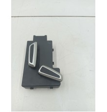 Блок управления сиденьем передний левый