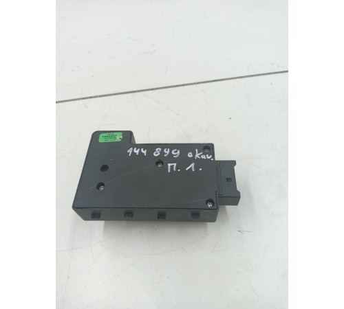 Блок управления сиденьем передний левый