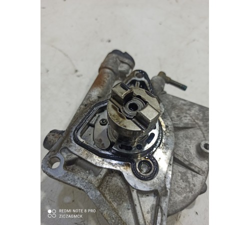 Насос вакуумный