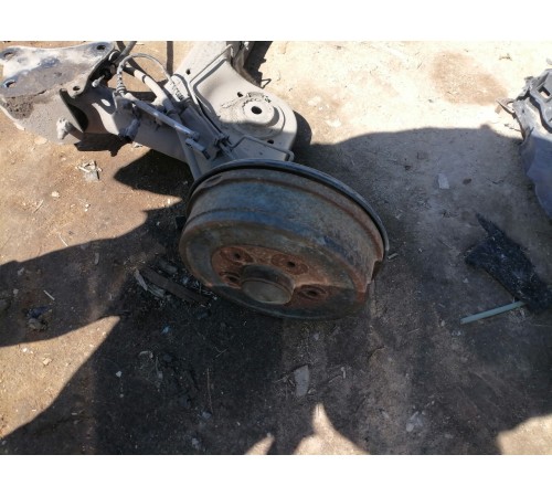 Балка подвески задняя в сборе