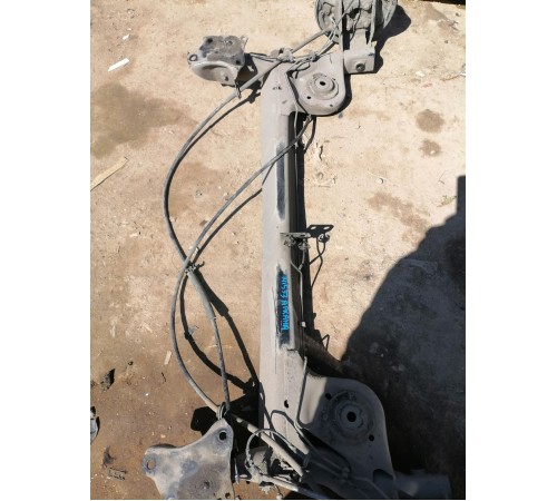 Балка подвески задняя в сборе