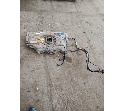 Бак топливный