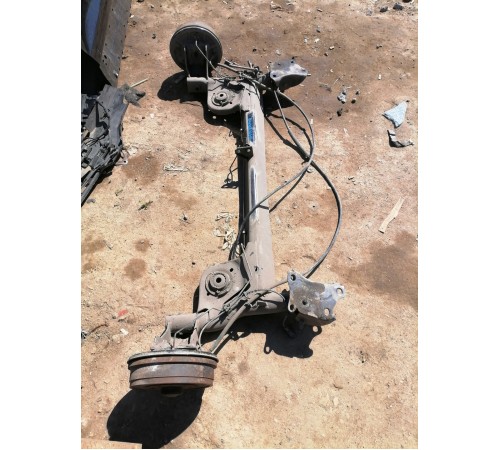 Балка подвески задняя в сборе