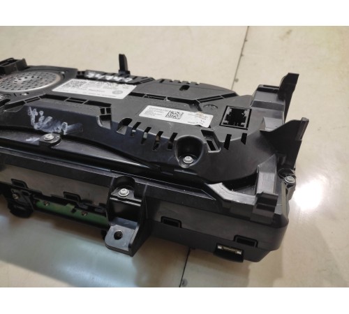 Панель приборов