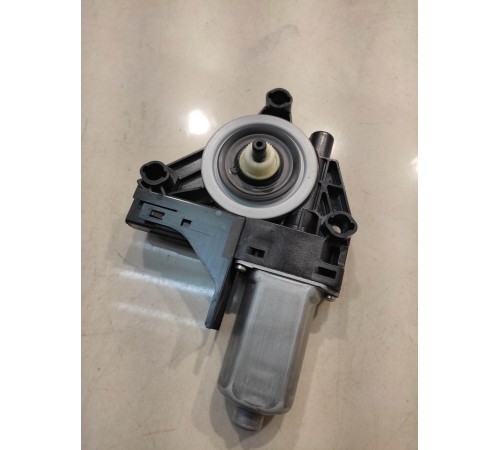 Моторчик стеклоподъемника (передний, левый)