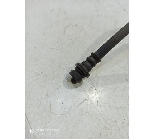 Тормозной шланг(передний правый)