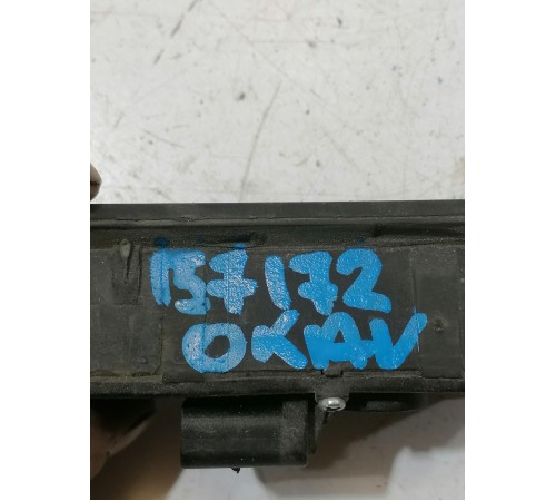 Кнопка открывания крышки багажника