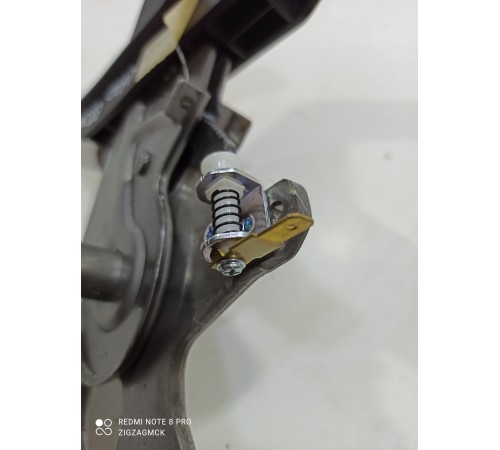 Рычаг ручного тормоза