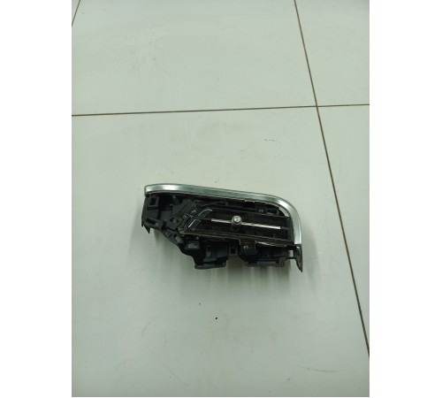 Воздушный дефлектор левый