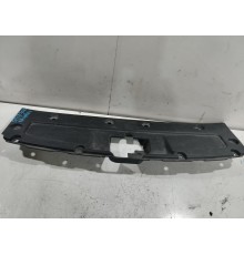 Накладка замка капота