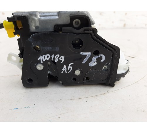 Замок двери (задний левый)