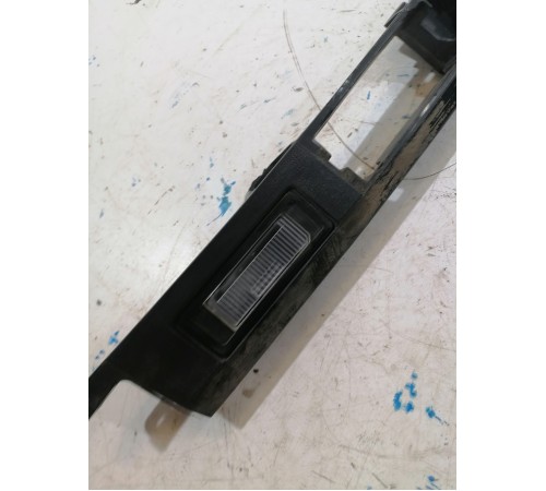 Накладка крышки багажника