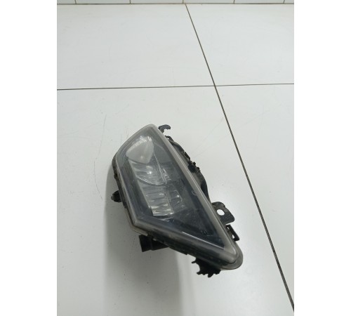 Фара ПТФ правая
