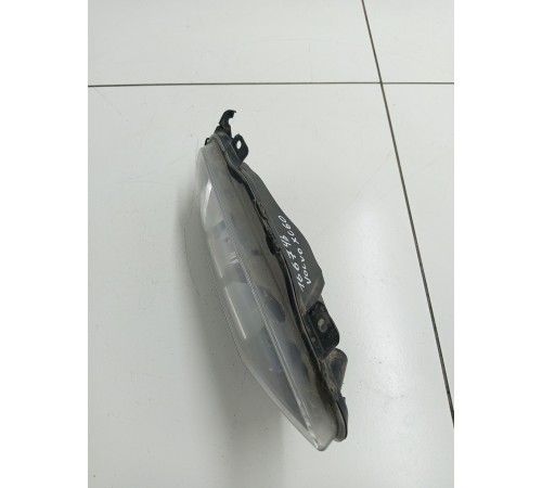 Фара ПТФ правая