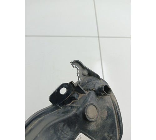 Фара ПТФ правая