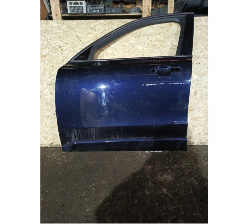 Дверь передняя левая