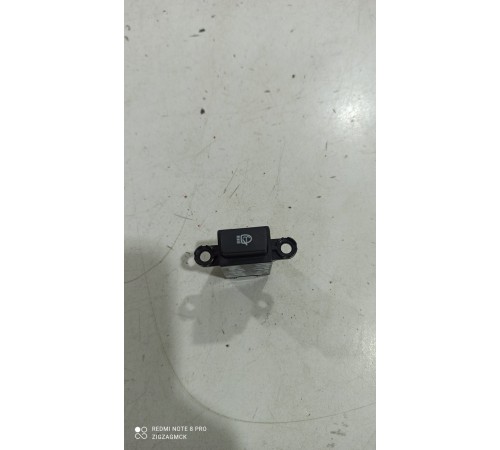 Кнопка включения омывателя фар