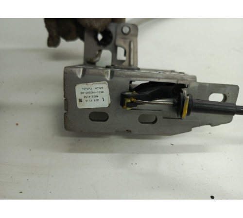 Замок распашной двери