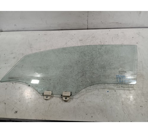 Стекло двери переднее левое