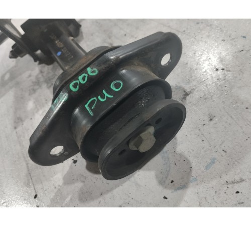 Опора двигателя передняя