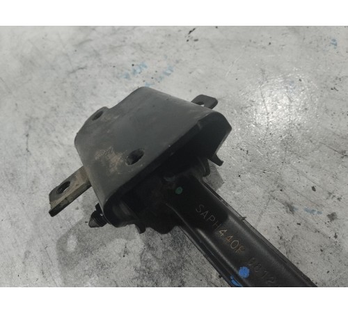 Опора двигателя передняя