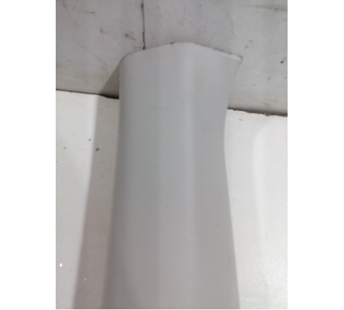 Обшивка стойки передняя левая