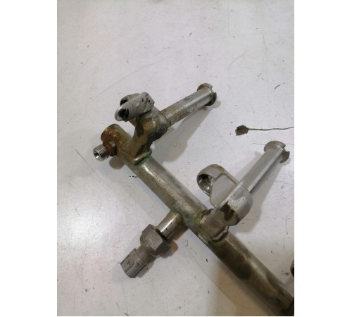 Рампа топливная