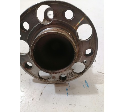 Ступица задняя левая