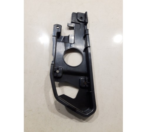 Кронштейн ручки внутренний передний левый