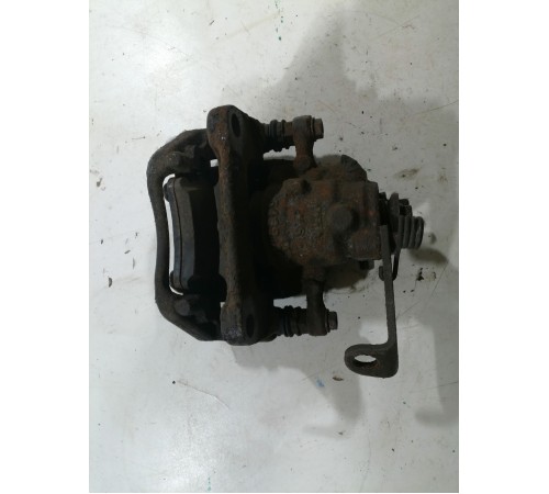 Суппорт задний Правый