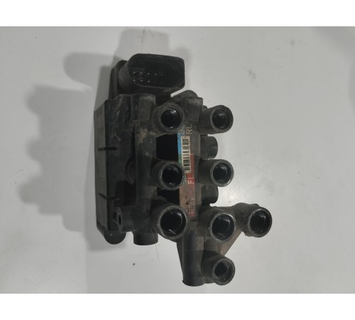 Блок клапанов пневмоподвески