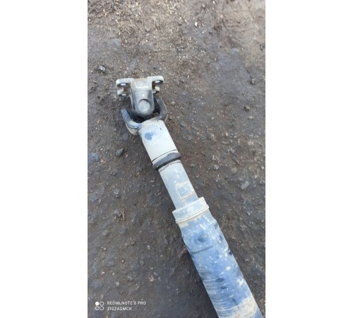 Карданный вал (задний)