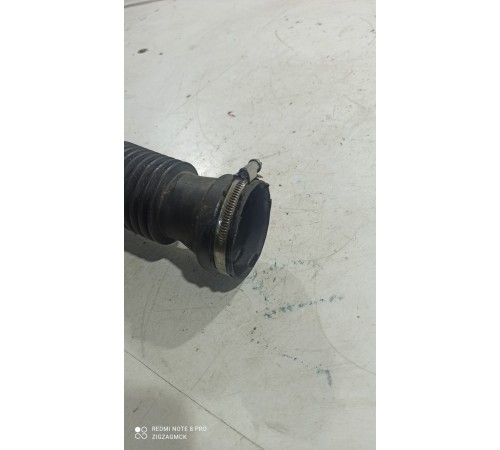 Патрубок воздухозаборника